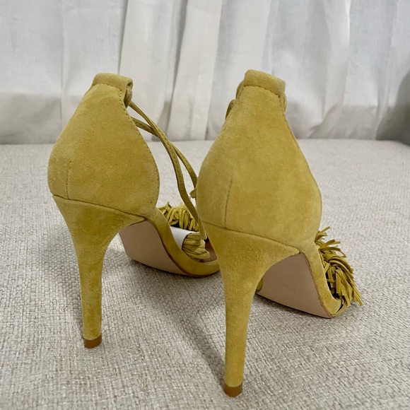 Steve Madden Sassey Fringe Sandal size 6.5 - Picture 4 of 6